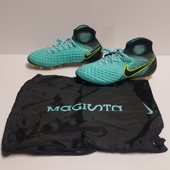 Nike Shoes - Nike Womens Magista Obra 2 II AG Pro Soccer Cleats